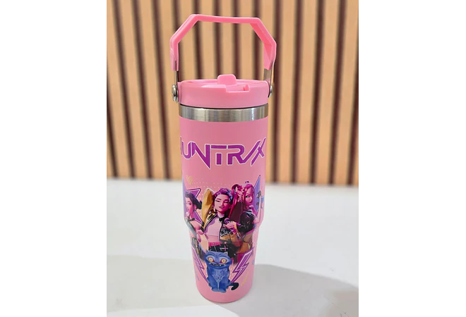 VASO TÉRMICO CON ASA  DISEÑO GUERRERAS KPOP DE 800ML MOD# VFT30