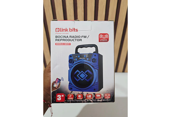 BOCINA RADIO PORTÁTIL  🎶📻