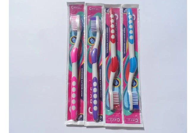 DOCENA DE CEPILLOS DENTAL AL AZAR 🦷🪥