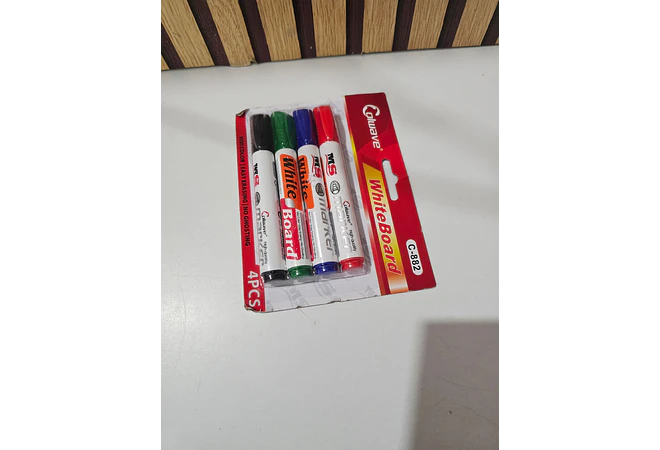 SET DE 4 MARCADORES PARA PIZARRÓN MOD# C-882  📑