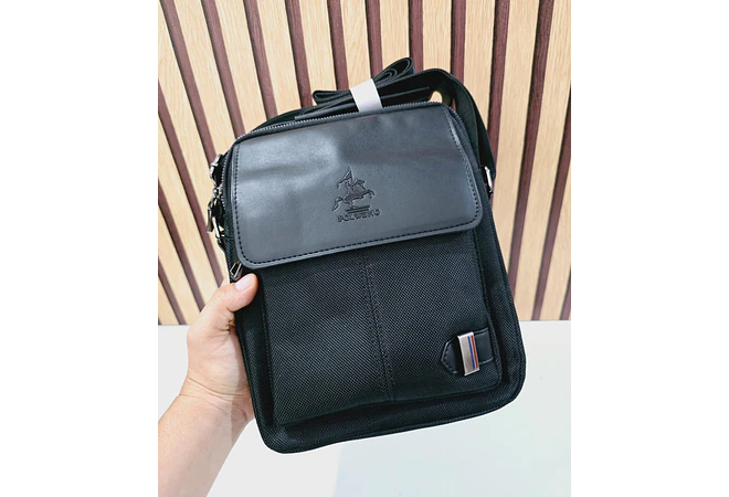 BOLSA MARICONERA NEGRA PARA CABALLERO  (POLWRNG 🐎) MOD# MK802-10