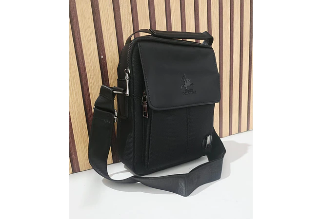 BOLSA MARICONERA NEGRA PARA CABALLERO  (POLWRNG 🐎) MOD# MK802-10