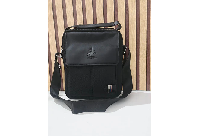 BOLSA MARICONERA NEGRA PARA CABALLERO  (POLWRNG 🐎) MOD# MK802-10