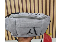 CANGURERA JORDAN COLOR GRIS MOD# 771-H804