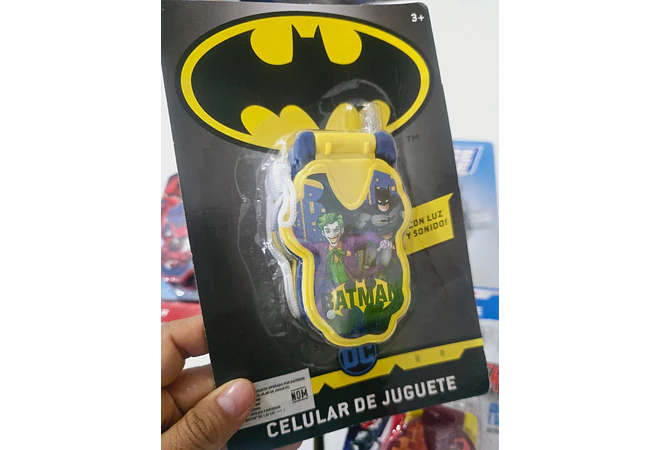 TELÉFONO CON SONIDO VARIOS PERSONAJES MOD# T377500 otros