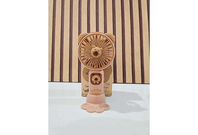 VENTILADOR/LÁMPARITA CAFÉ DISEÑO CAPIBARA DE ESCRITORIO