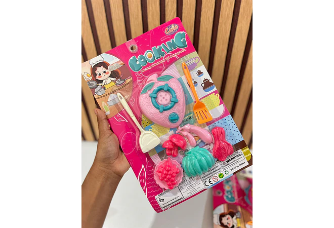 SET DE COCINITA PARA NIÑAS MOD# HP1210604