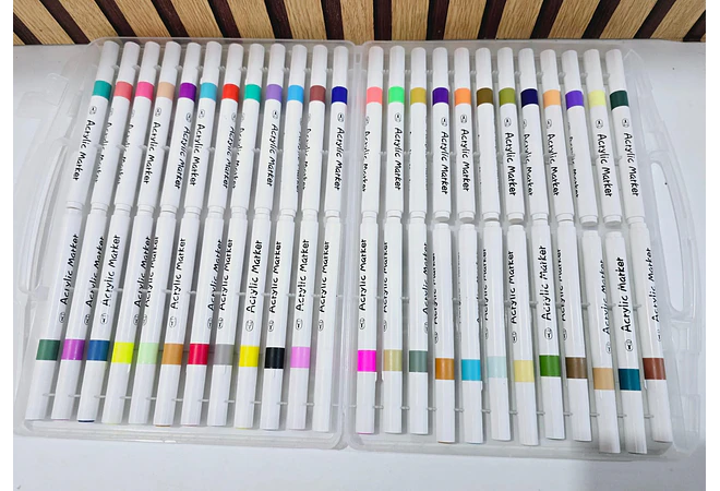 ESTUCHE CON PLUMONES ACRÍLICOS VARIOS MODELOS Y PIEZAS #MKB-07, 09, 08, 10 🍄