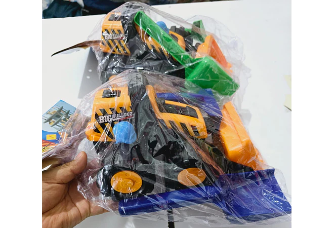 MAQUINA ESCABADORA CON PALAS BIG BULLDOZER MOD#10