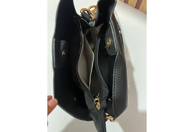 BOLSO DE MANO CON CARTERA MOD# B568Y
