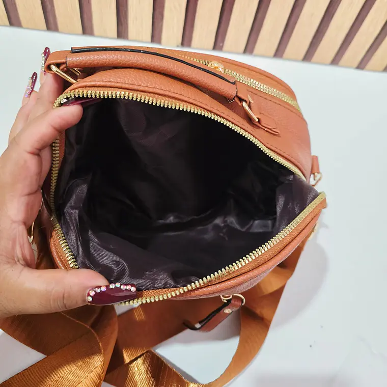 BOLSA/MARICONERA CON MONEDERO MOD# SM7005  👛 8