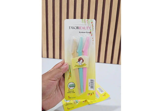 PAQ DE 2 SET CADA UNO 3 PERFILADORES PARA CEJAS MOD# FB1701 🦋💋