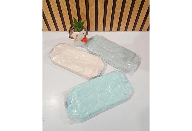 LAPICERA/COSMETIQUERAS AL AZAR