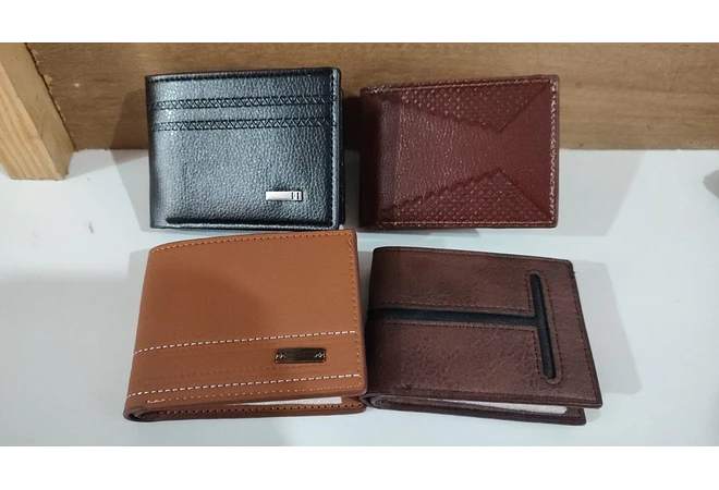 CARTERA PARA CABALLERO MOD# ZPP-3-300 EN CAJITA