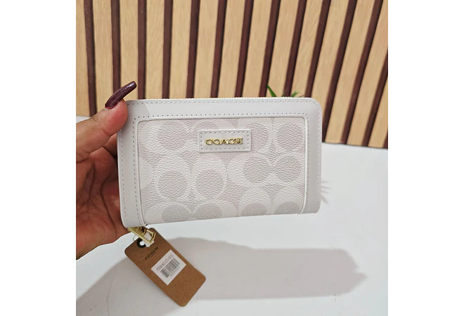 SET DE CARTERA + TARJETERO + RELOJ PARA DAMA IMITACIÓN COACH MOD# COS-1513  🌻🌷