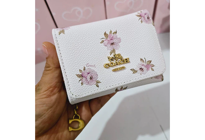 CARTERA IMITACIÓN COACH MOD# CQH-096