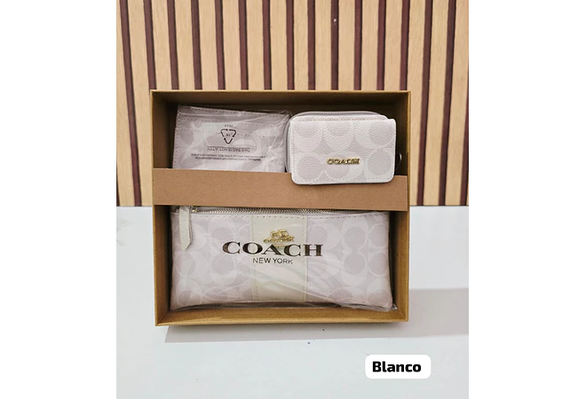 SET DE MONEDERO + TARJETERO + CARTERITA IMITACIÓN COACH MOD# COS-1508