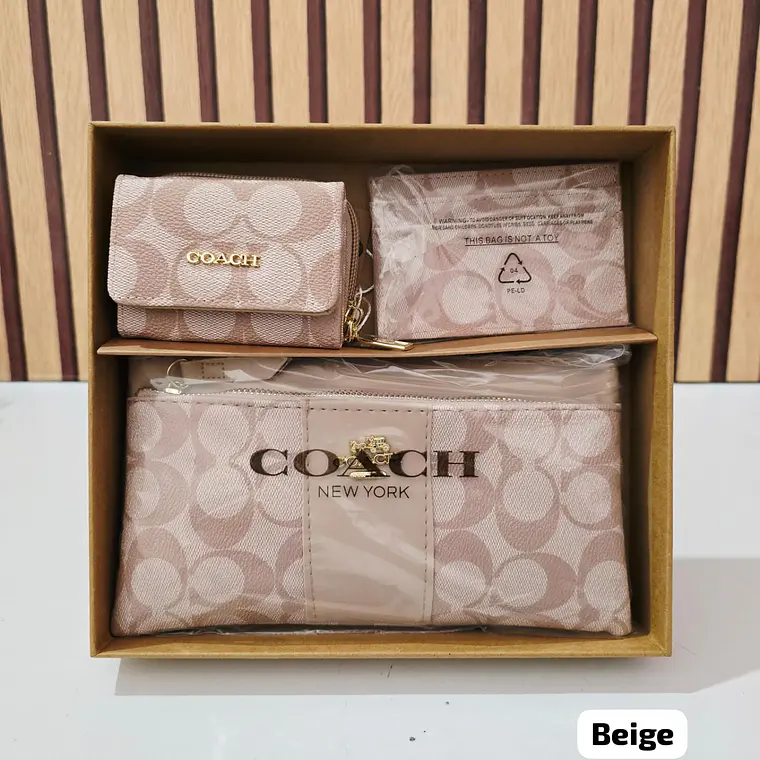 SET DE MONEDERO + TARJETERO + CARTERITA IMITACIÓN COACH MOD# COS-1508 7