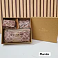 SET DE MONEDERO + TARJETERO + CARTERITA IMITACIÓN COACH MOD# COS-1508 - Miniatura 8
