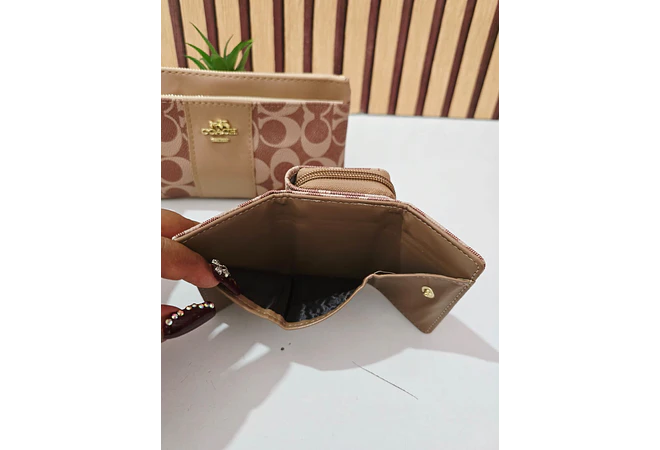 SET DE MONEDERO + TARJETERO + CARTERITA IMITACIÓN COACH MOD# COS-1508