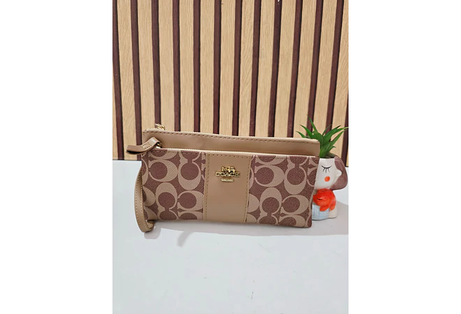 SET DE MONEDERO + TARJETERO + CARTERITA IMITACIÓN COACH MOD# COS-1508