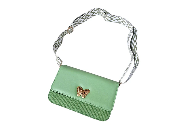 BOLSITA CASUAL CON BROCHE MARIPOSA MOD# HR-K2754  🦋✨