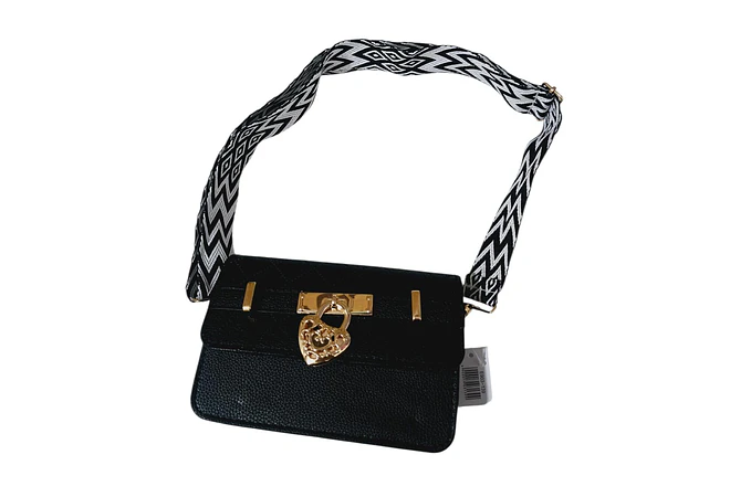 BOLSITA CASUAL BROCHE CORAZÓN MOD# E903-139  💖