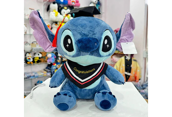 PELUCHE STITCH CON BIRRETE DE GRADUACIÓN MOD# J142 (GRANDE) 🎓