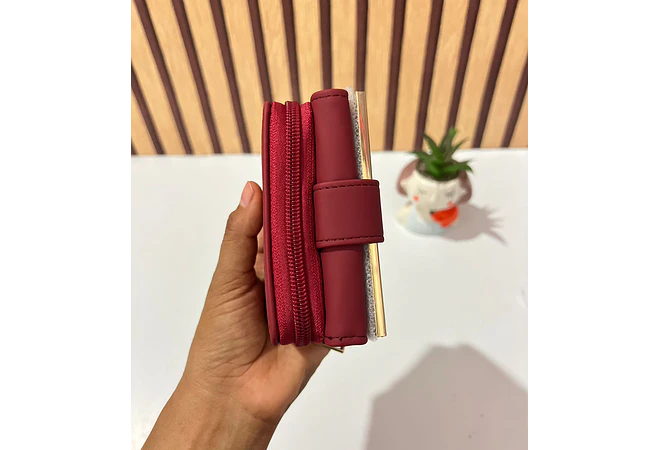 CARTERA/MONEDERO CON BROCHE MOD# WA-11883025-22A-F  👛
