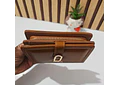 CARTERA/MONEDERO ANISTA CON BROCHE MOD# USA-37-SC-FA🥰