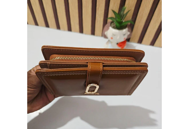 CARTERA/MONEDERO ANISTA CON BROCHE MOD# USA-37-SC-FA🥰