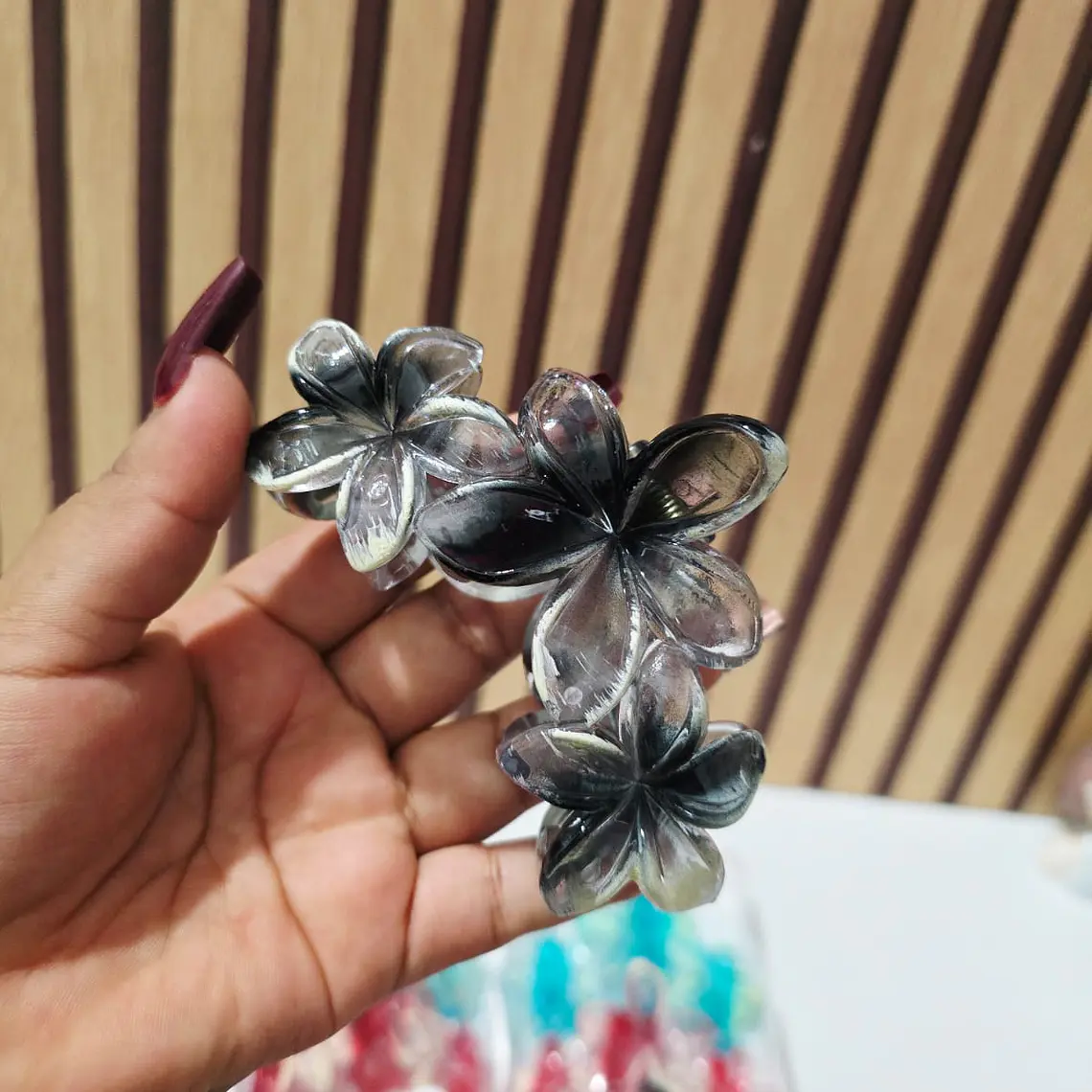 DOCENA DE PINZAS PARA EL CABELLO VARIOS MODELOS 🌷🥰 12