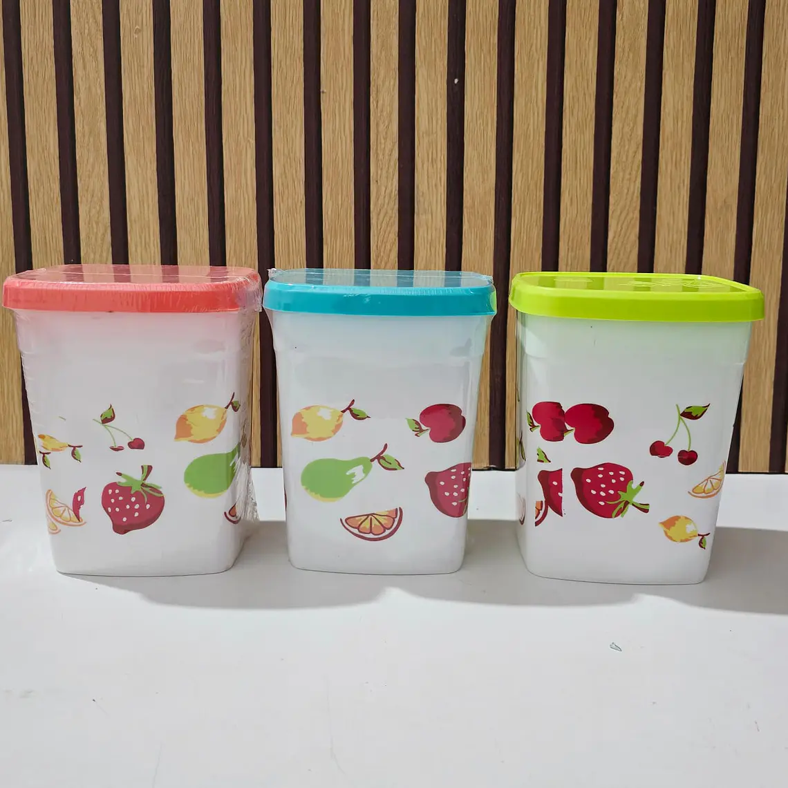 JUEGO DE 3 TUPPER CON ESTAMPADO DE FRUTAS MOD# 7510  🍓🥭 1