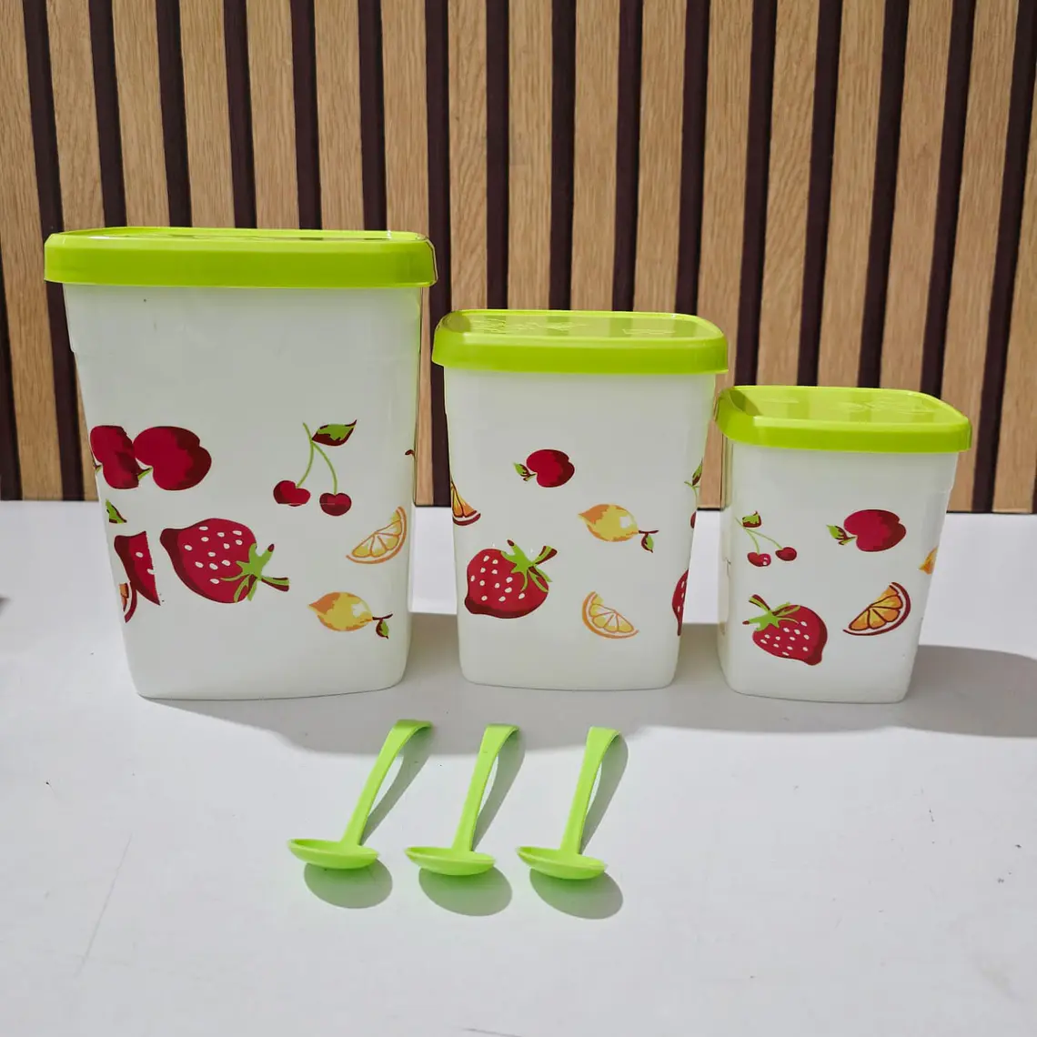 JUEGO DE 3 TUPPER CON ESTAMPADO DE FRUTAS MOD# 7510  🍓🥭 2