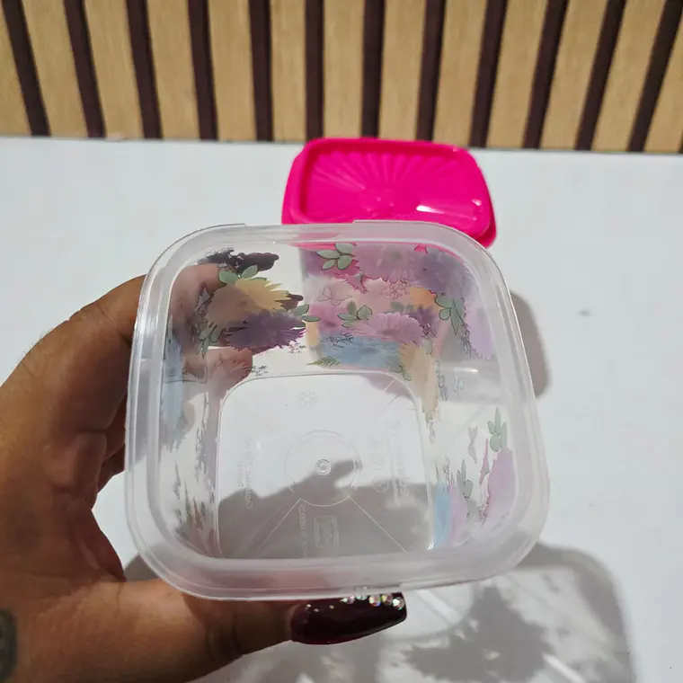 MINI TUPPER CUADRADITO ROSA FLORES (330ML) 🪻🌷 3