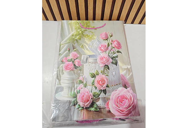 BOLSA GRANDE PARA REGALO VARIOS DISEÑOS 1C, 6C, 9C, 8C, 0C, 9C, 12C🎁🌷