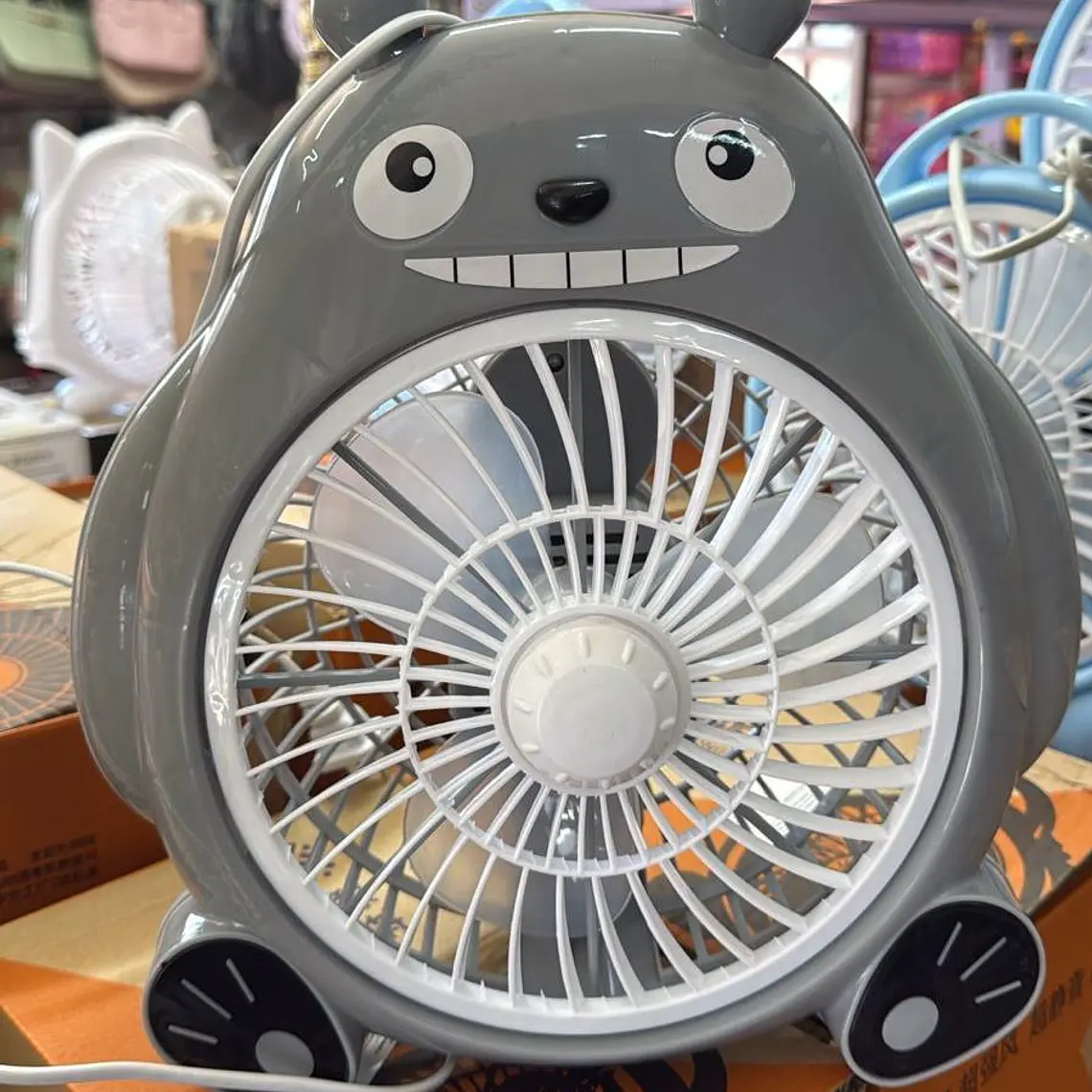 VENTILADOR GRIS DISEÑO TOTORO MOD# TZ-8  🩶 2