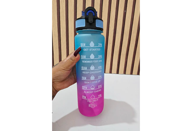 BOTE BICOLOR MOTOVADOR DE 1 LITRO MOD# BSJJ-35752🍋🥤