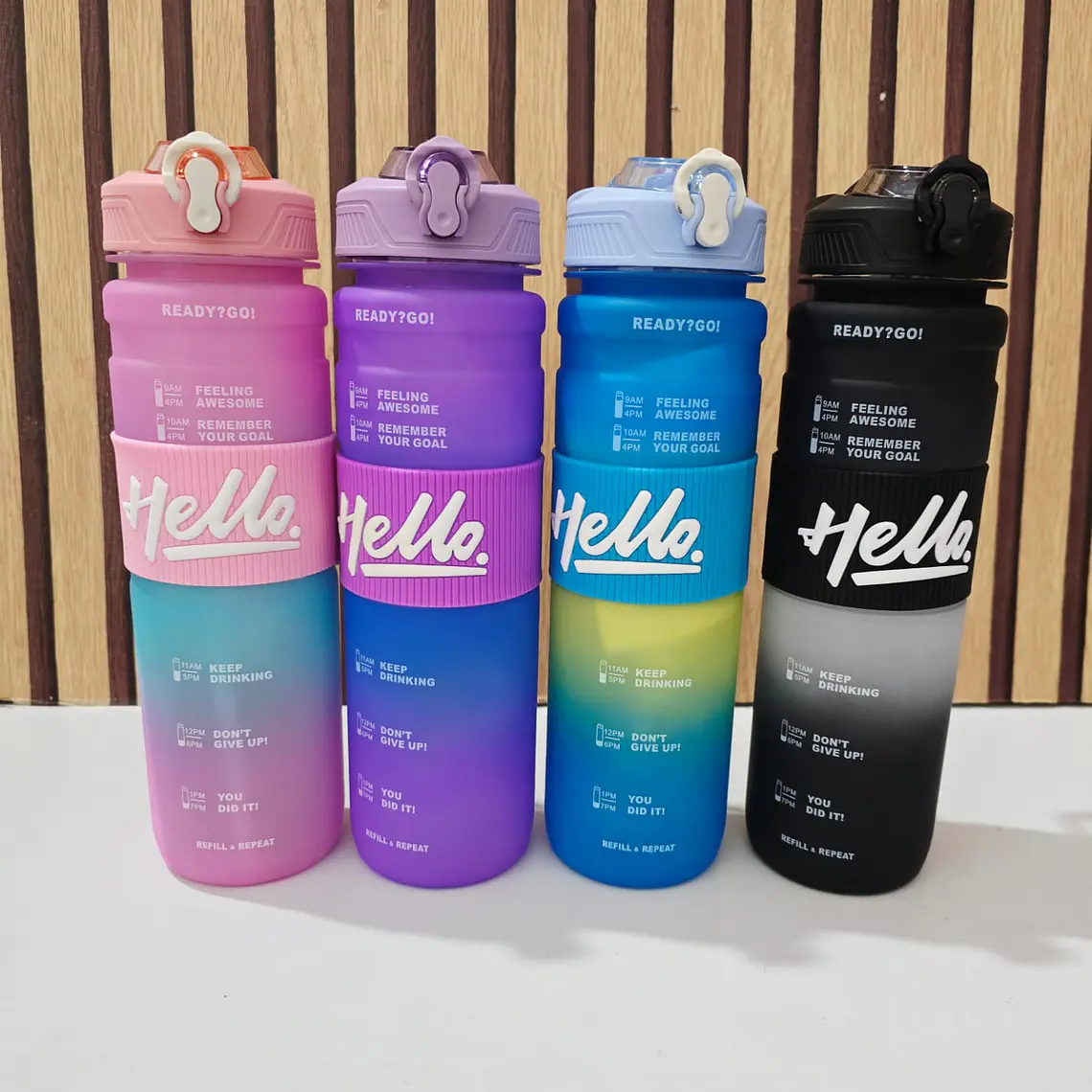 BOTE HELLO DE 1 LITRO MOD# BSJJ-35748🥤 1