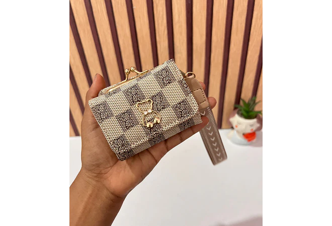 CARTERITA MONEDERO CUADROS OSITO MOD# Y-1015