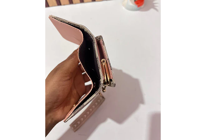 CARTERITA MONEDERO CUADROS OSITO MOD# Y-1015