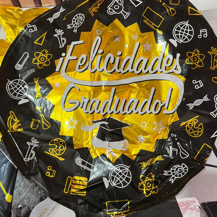 SET DE GLOBOS DECORACIÓN GRADUACIÓN 🧑‍🎓 20