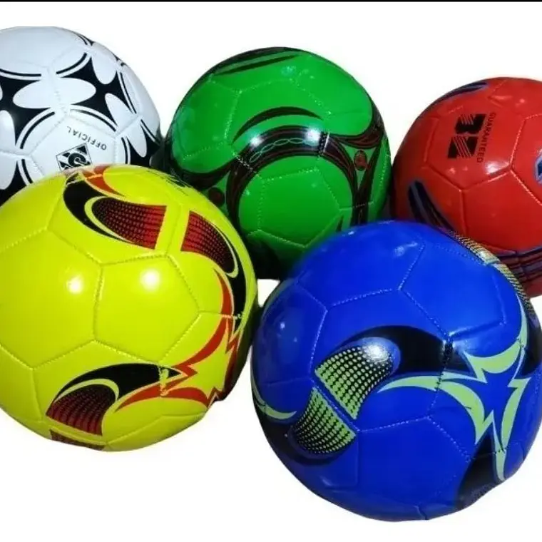 BALÓN #5 DE FÚTBOL VARIOS COLORES AL AZAR MOD# B100⚽ 3