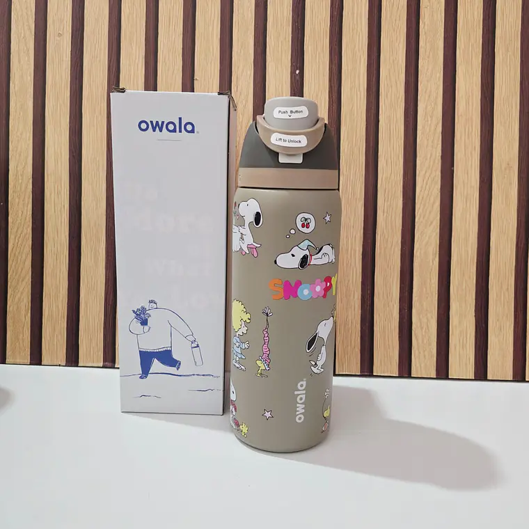 945ML TERMO OWALA FREESIP SNOOPY 4