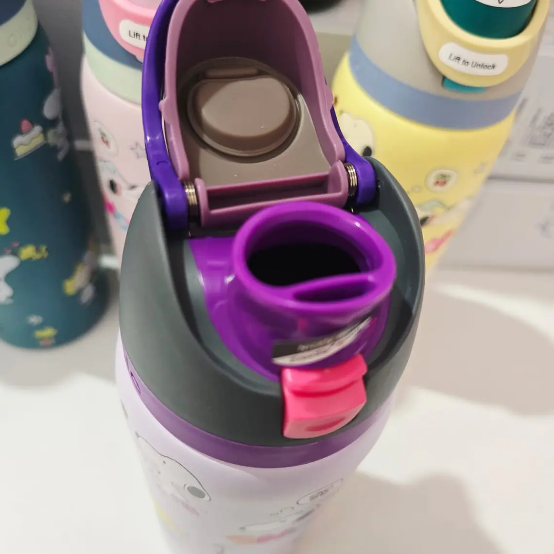 945ML TERMO OWALA FREESIP SNOOPY 11