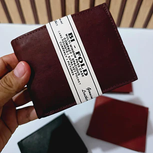 CARTERA BI-FOLD DE PIEL GENUINA/COLORES LISOS (VIENE EN BOLSITA)