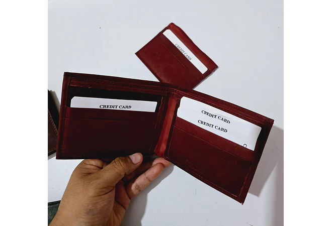 CARTERA BI-FOLD DE PIEL GENUINA/COLORES LISOS (VIENE EN BOLSITA)