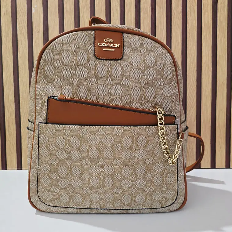 MOCHILA JUVENIL IMITACIÓN COACH MOD# JZ-081 10