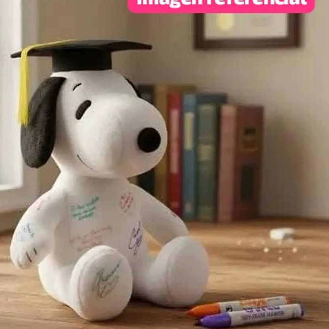 PELUCHE SNOOPY FIRMA CON GORRO Y LISTÓN AMARILLO GRADUACIÓN MOD# 04 🎓 3