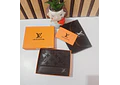 CARTERA IMITACIÓN LOUIS VUITTON DISEÑO TEXTURIZADO MOD# SUP-12161